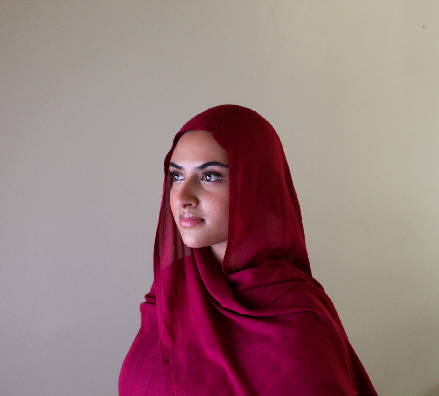 MERLOT MODAL HIJAB