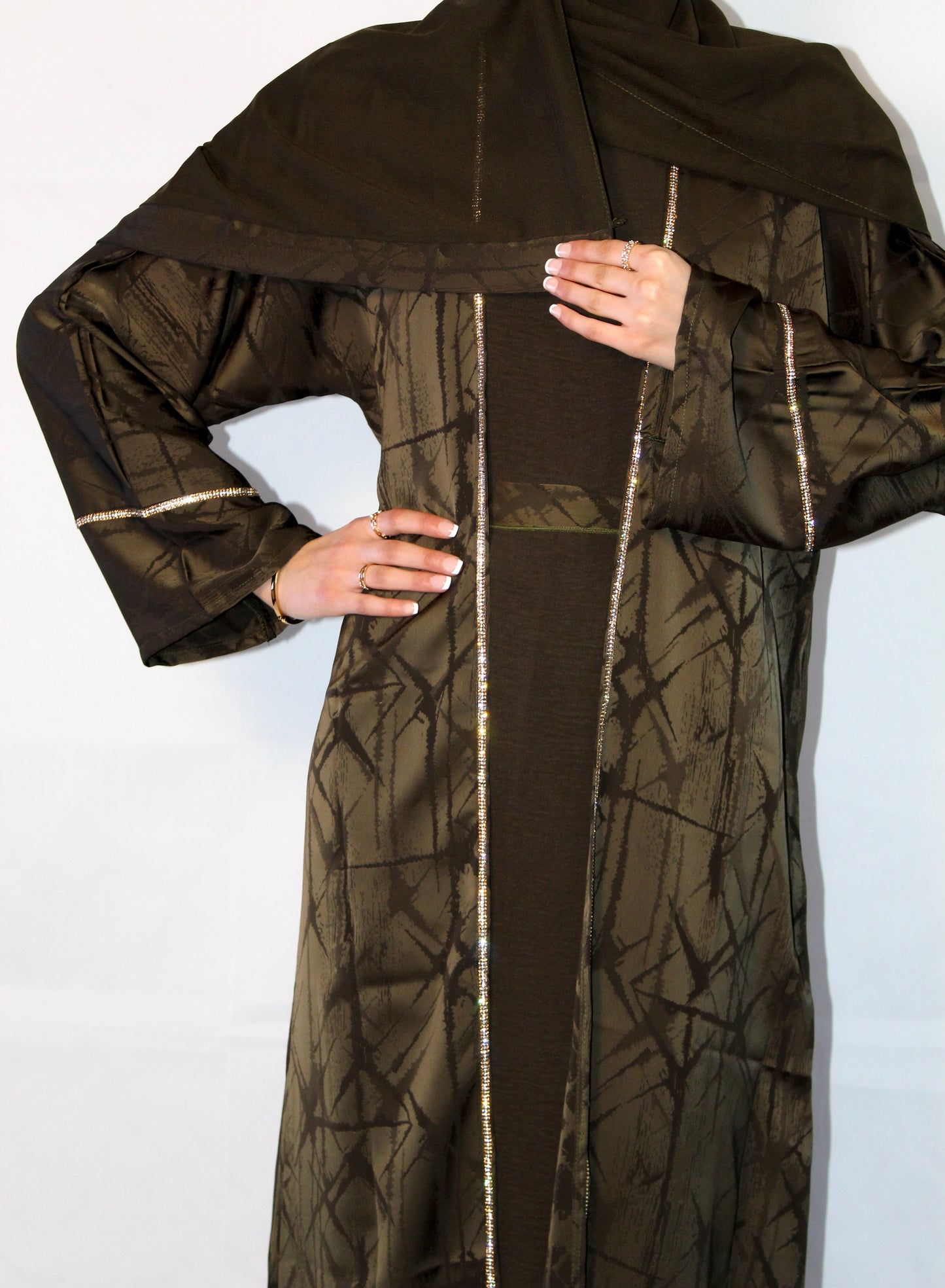 AMIRA LUXE ABAYA SET GREEN