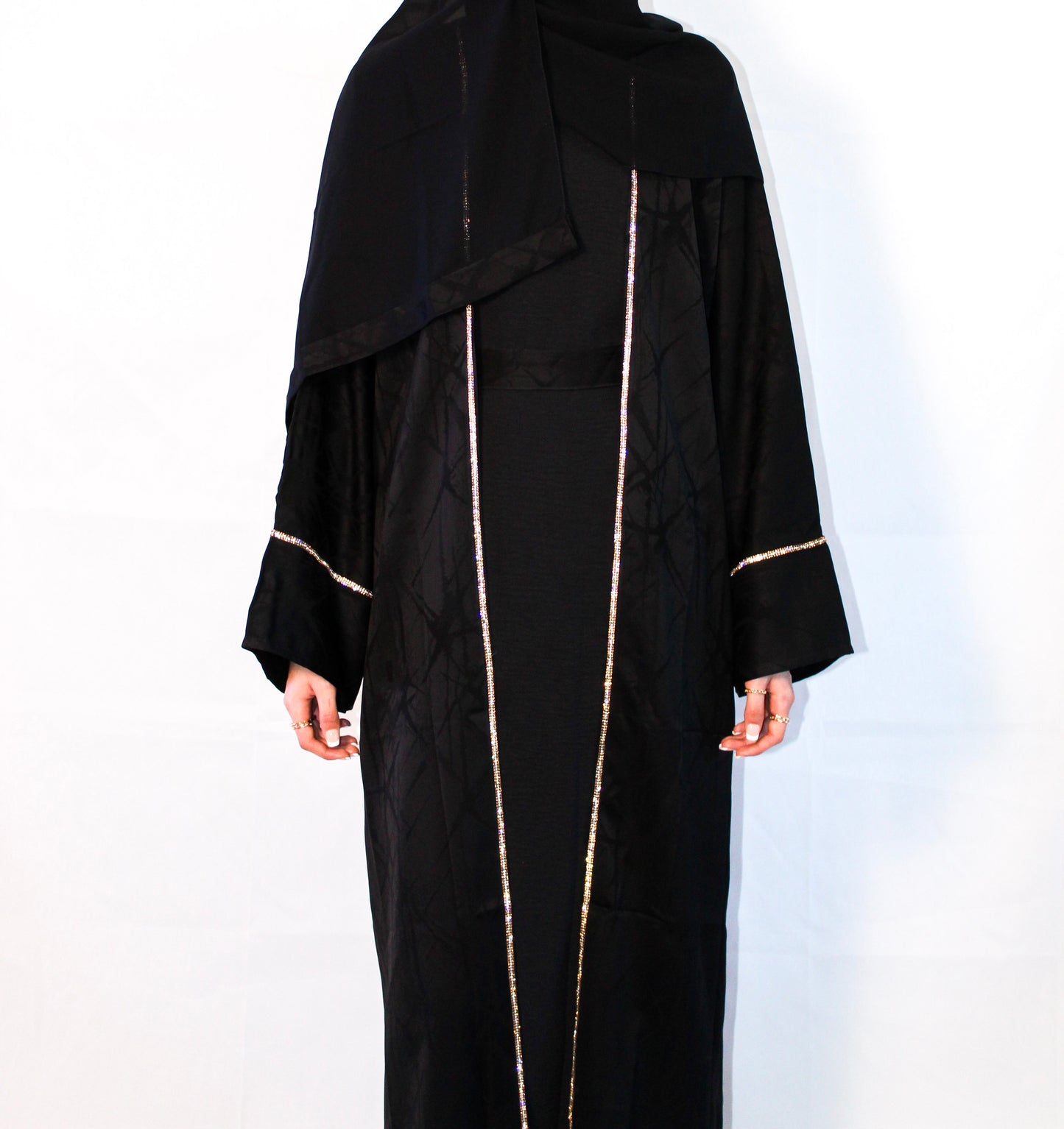 AMIRA LUXE ABAYA SET BLACK